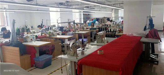 協(xié)會動態(tài):河北省工信廳毛紅領(lǐng)一行到河北紡織與服裝行業(yè)協(xié)會會員企業(yè)調(diào)研