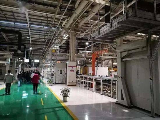 一汽錫柴 綠色工廠 創(chuàng)新科技提 氣質(zhì) 一條噴涂線全年減排vocs 4.7 噸